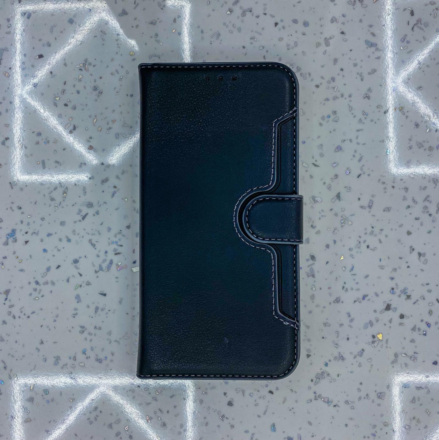 iPhone 7 / 8 / SE 2020 Wallet Double Stiches Side Pocket Case